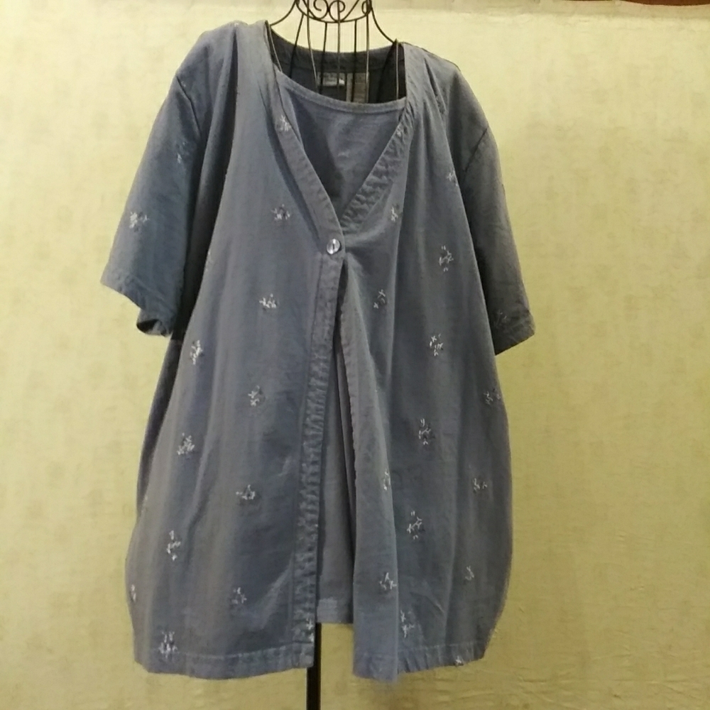 Bobbie Brooks Woman 26/28 Blue Snowflake shirt